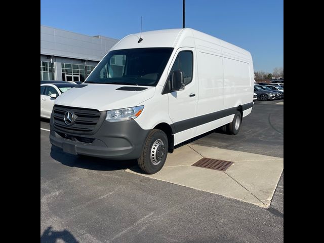 2024 Mercedes-Benz Sprinter Cargo