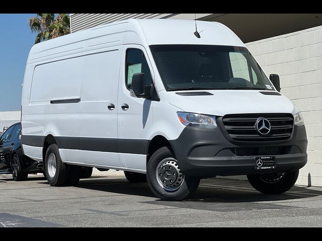 2024 Mercedes-Benz Sprinter Cargo