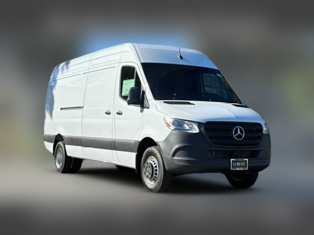 2024 Mercedes-Benz Sprinter Cargo