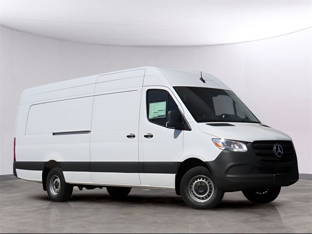 2024 Mercedes-Benz Sprinter Cargo