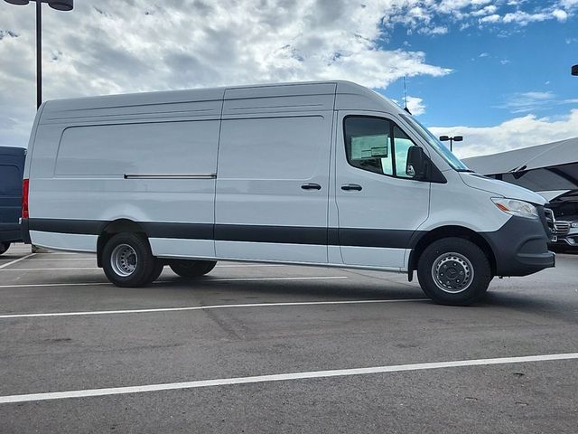 2024 Mercedes-Benz Sprinter Cargo