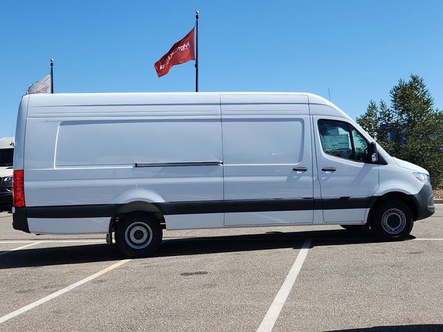 2024 Mercedes-Benz Sprinter Cargo