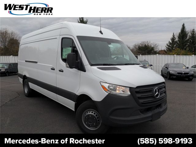 2024 Mercedes-Benz Sprinter Cargo