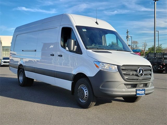 2024 Mercedes-Benz Sprinter Cargo