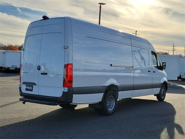 2024 Mercedes-Benz Sprinter Cargo