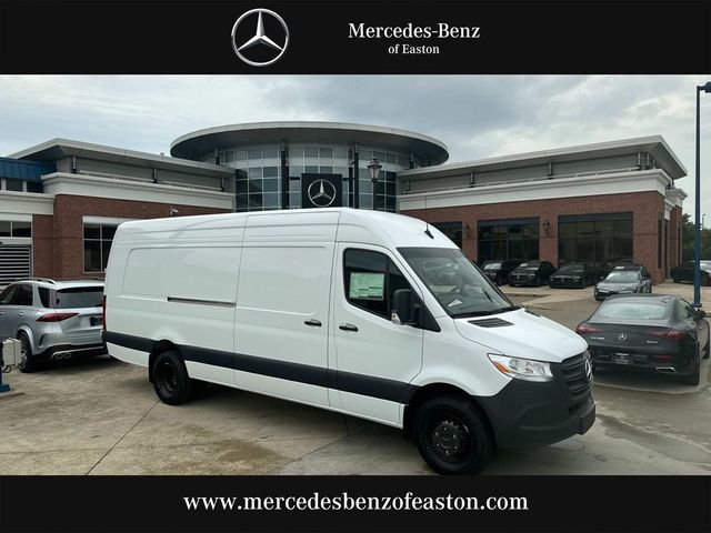 2024 Mercedes-Benz Sprinter Cargo