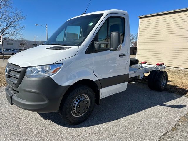 2024 Mercedes-Benz Sprinter Chassis