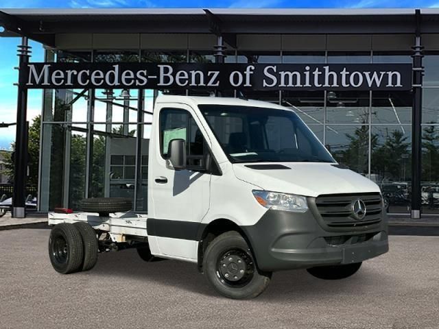 2024 Mercedes-Benz Sprinter Chassis