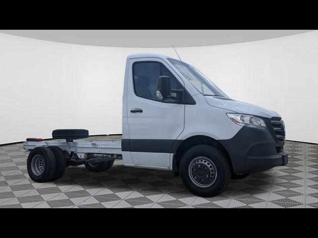 2024 Mercedes-Benz Sprinter Chassis