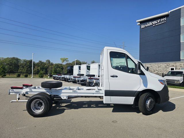 2024 Mercedes-Benz Sprinter Chassis
