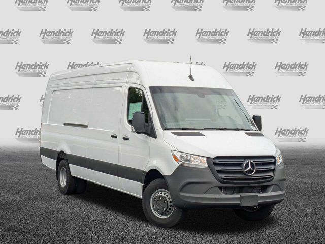 2024 Mercedes-Benz Sprinter Cargo