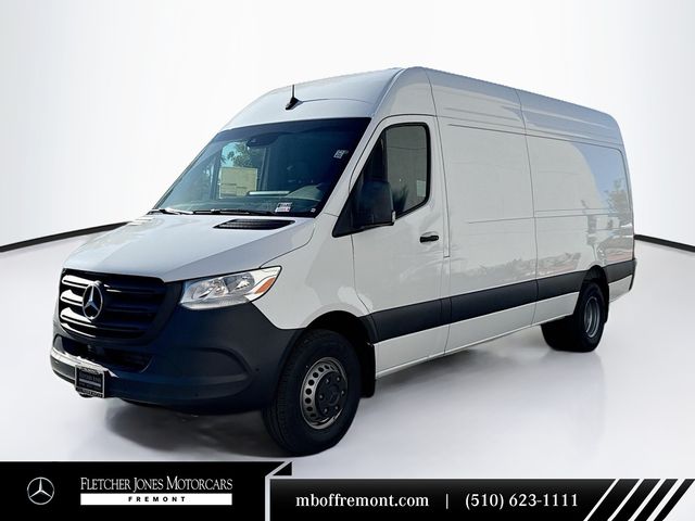 2024 Mercedes-Benz Sprinter Cargo