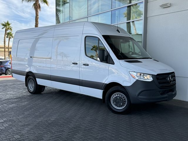 2024 Mercedes-Benz Sprinter Cargo