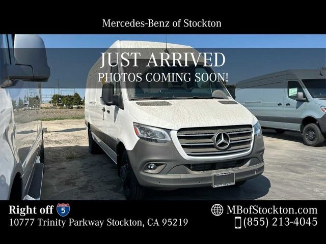 2024 Mercedes-Benz Sprinter Cargo