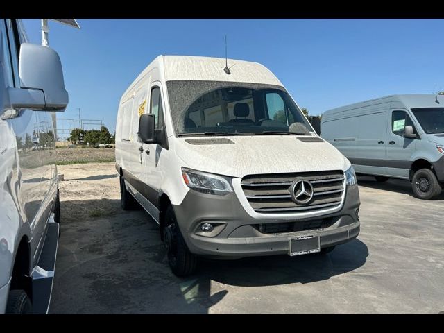 2024 Mercedes-Benz Sprinter Cargo