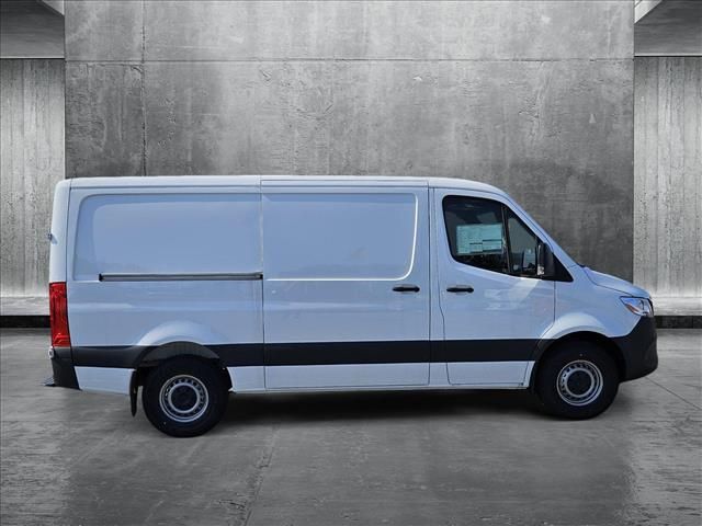 2024 Mercedes-Benz Sprinter Base