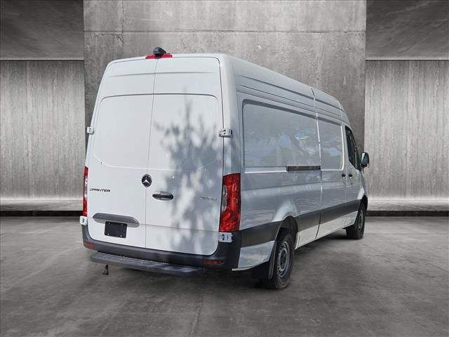 2024 Mercedes-Benz Sprinter Base