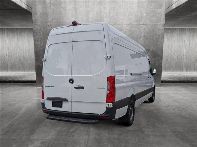 2024 Mercedes-Benz Sprinter Base