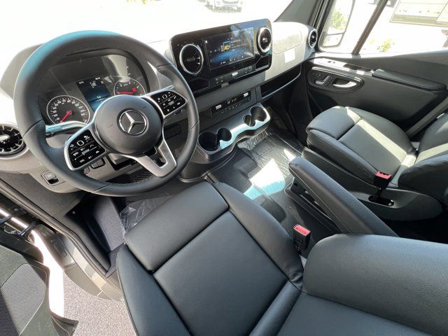 2024 Mercedes-Benz Sprinter Base