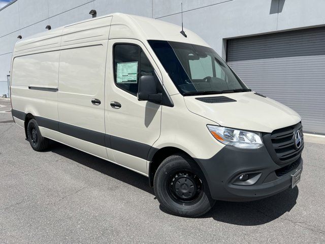 2024 Mercedes-Benz Sprinter Base