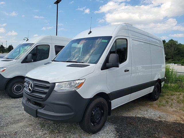 2024 Mercedes-Benz Sprinter Cargo