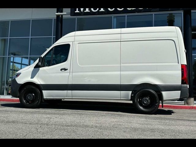 2024 Mercedes-Benz Sprinter Base