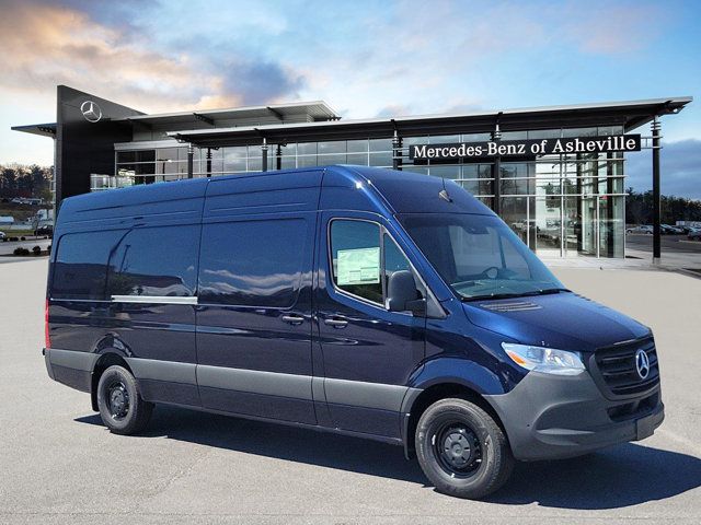 2024 Mercedes-Benz Sprinter Base