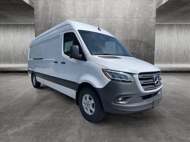 2024 Mercedes-Benz Sprinter Base