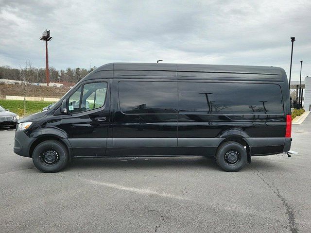 2024 Mercedes-Benz Sprinter Base