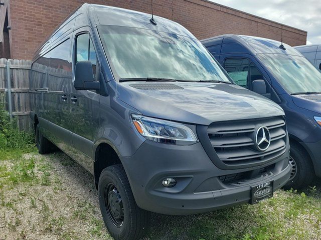 2024 Mercedes-Benz Sprinter Base