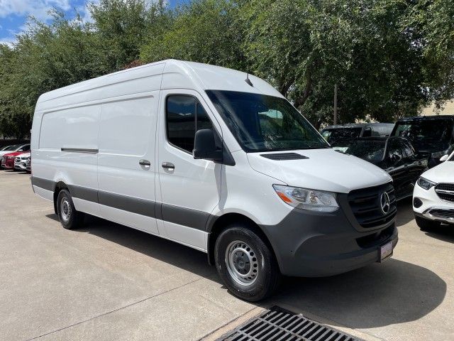 2024 Mercedes-Benz Sprinter Cargo