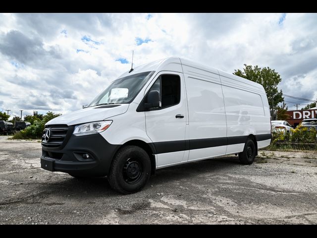 2024 Mercedes-Benz Sprinter Cargo