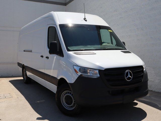 2024 Mercedes-Benz Sprinter Cargo