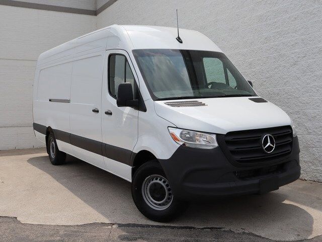 2024 Mercedes-Benz Sprinter Cargo