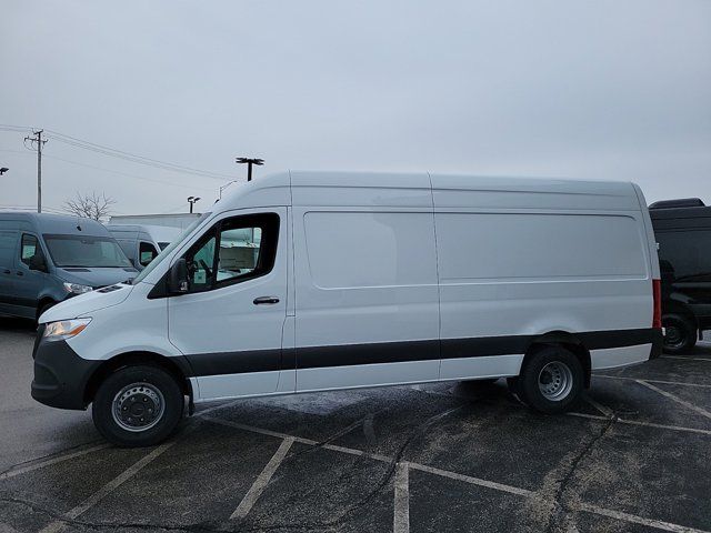 2024 Mercedes-Benz Sprinter Cargo