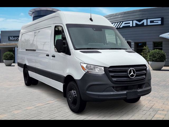 2024 Mercedes-Benz Sprinter Cargo