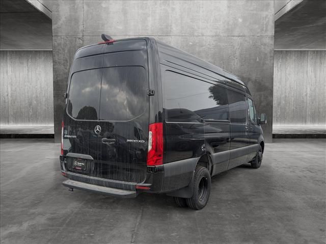 2024 Mercedes-Benz Sprinter Cargo