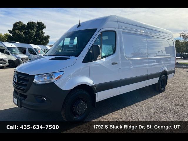 2024 Mercedes-Benz Sprinter Cargo