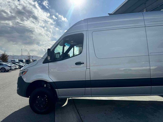 2024 Mercedes-Benz Sprinter Cargo