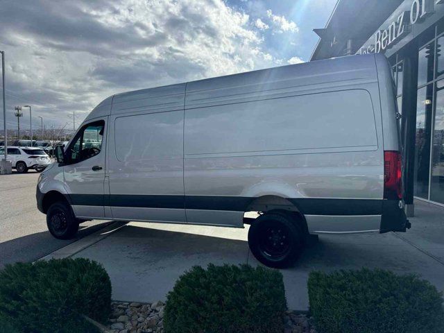 2024 Mercedes-Benz Sprinter Cargo