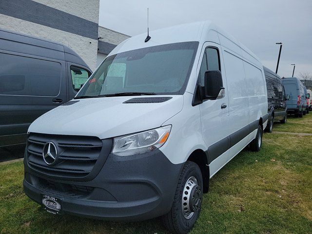 2024 Mercedes-Benz Sprinter Cargo