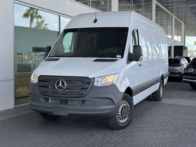 2024 Mercedes-Benz Sprinter Cargo