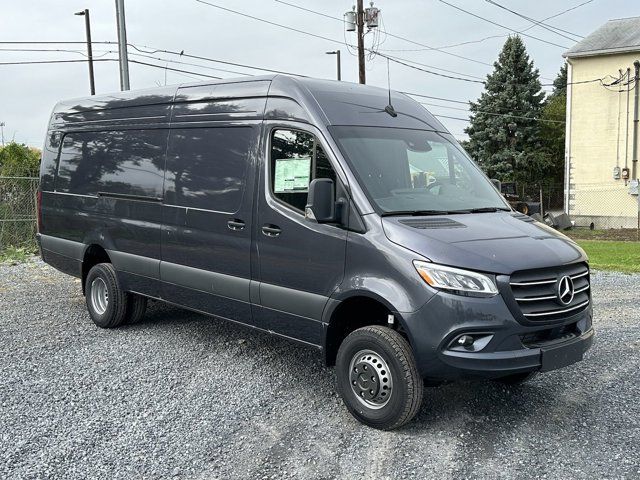 2024 Mercedes-Benz Sprinter Cargo