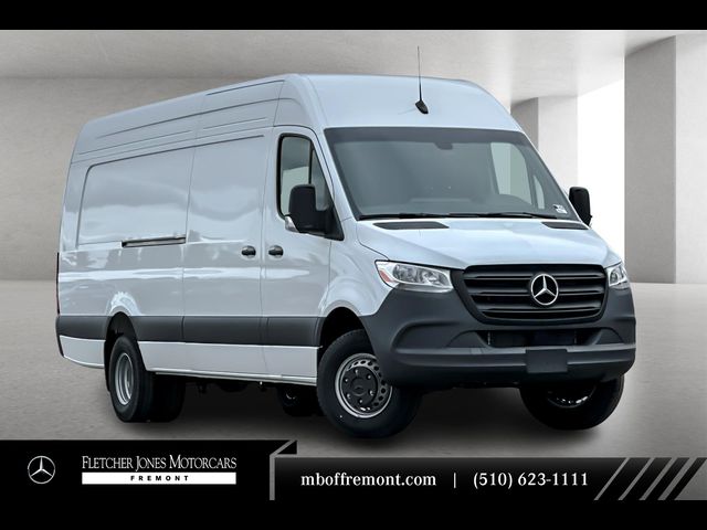 2024 Mercedes-Benz Sprinter Cargo