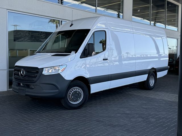 2024 Mercedes-Benz Sprinter Cargo