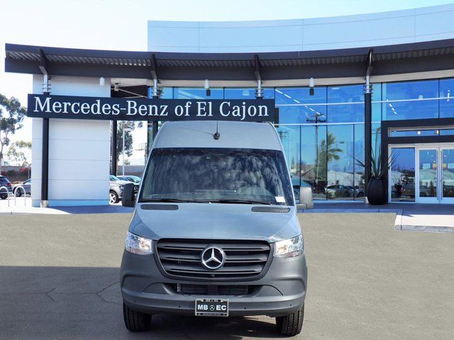 2024 Mercedes-Benz Sprinter Base