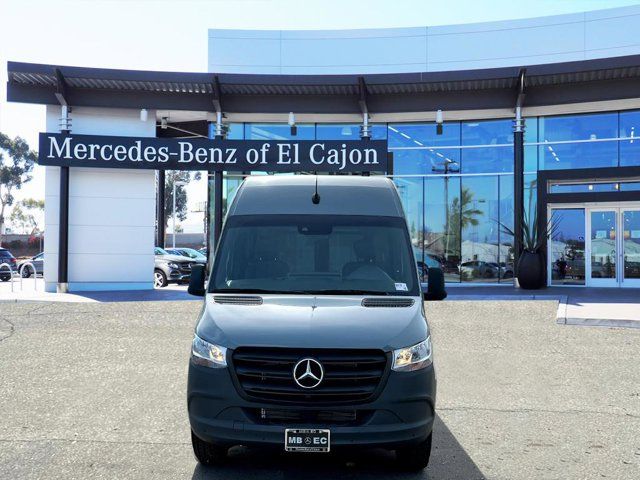 2024 Mercedes-Benz Sprinter Base
