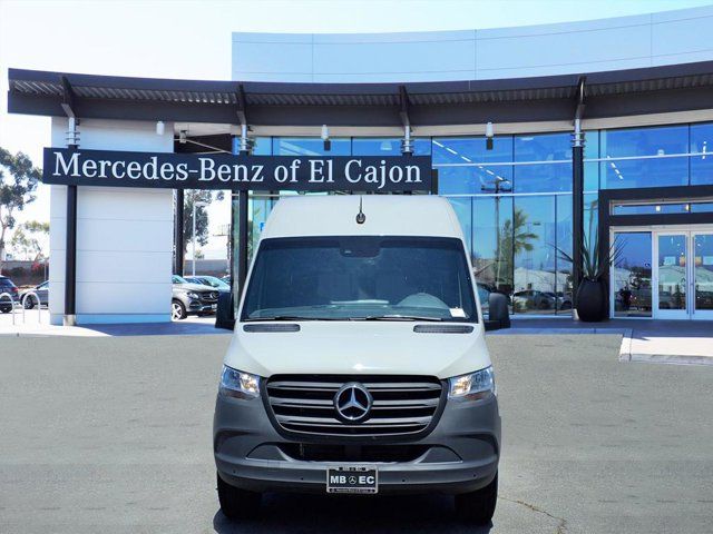 2024 Mercedes-Benz Sprinter Base