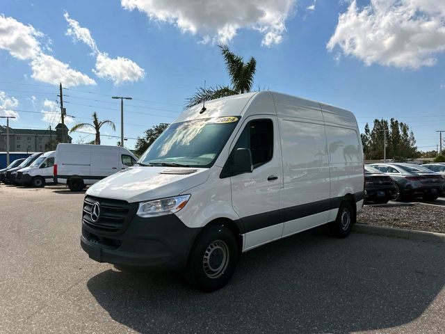 2024 Mercedes-Benz Sprinter Base