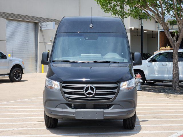 2024 Mercedes-Benz Sprinter Cargo